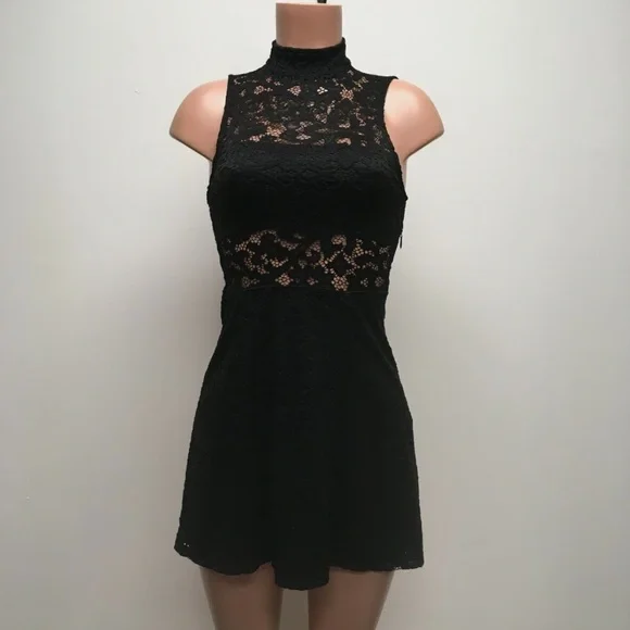 Show me your Mumu Little Black Dress - Picture 2 of 4